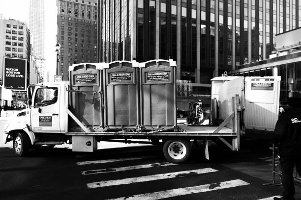 Best Portable toilet rental cost  in Lookout Mountain, TN